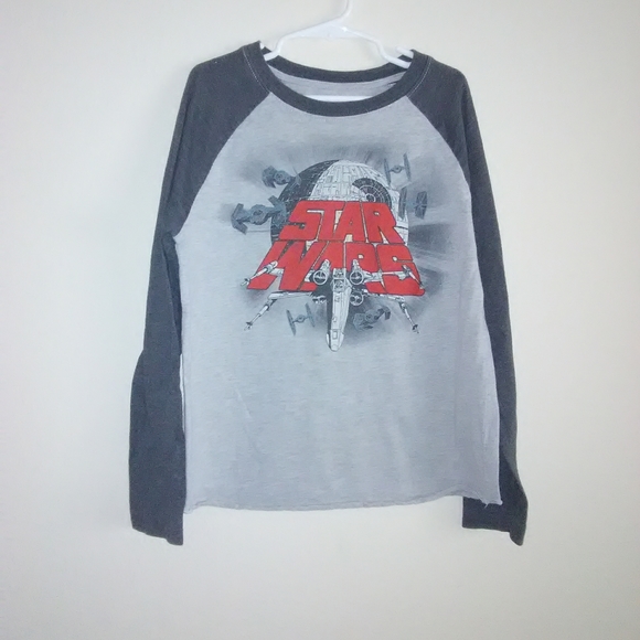 Star Wars Other - $3 Star wars boys long sleeve shirt size M